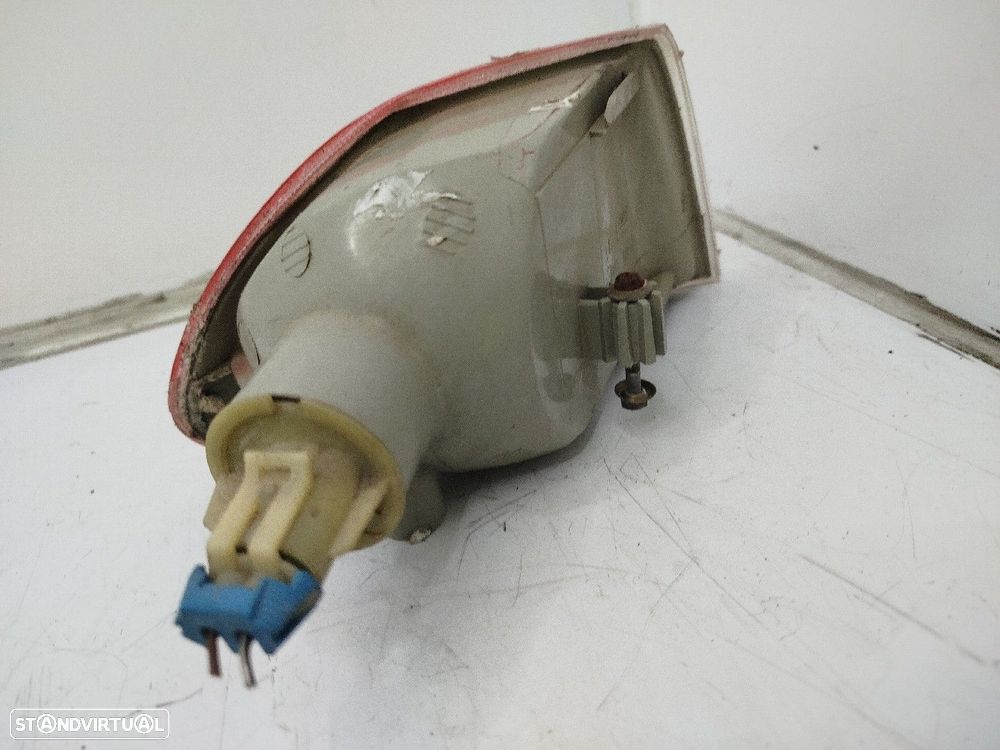 Farolim De Pisca Frente Esq Opel Astra F Caravan (51_, 52_) - 3