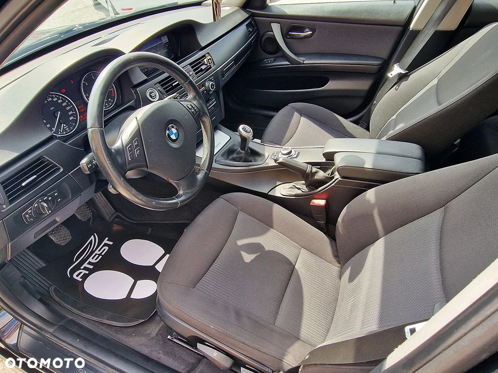 BMW Seria 3 316d - 8