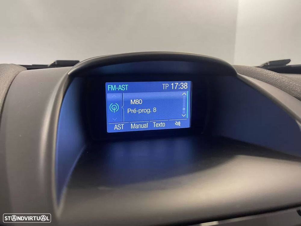 Ford Fiesta 1.5 TDCi Titanium — fotografia 19