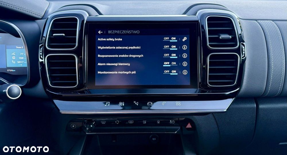 Citroën C5 Aircross 1.6 PHEV 180 Plus EAT8 - 30