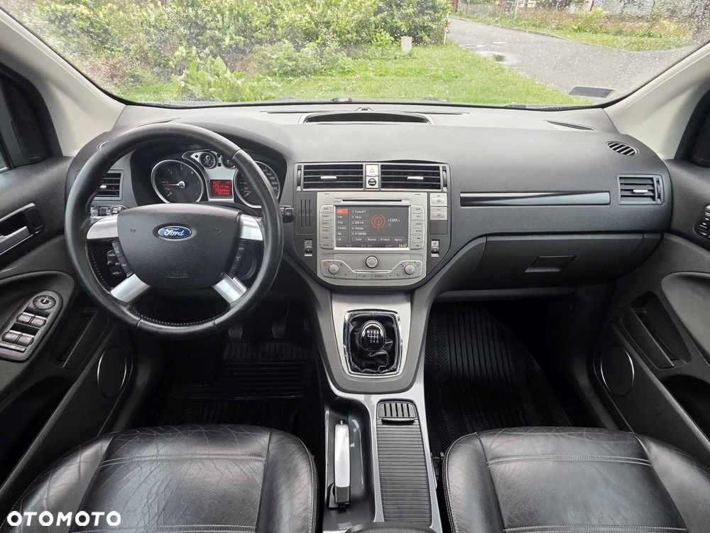 Ford Kuga - 6