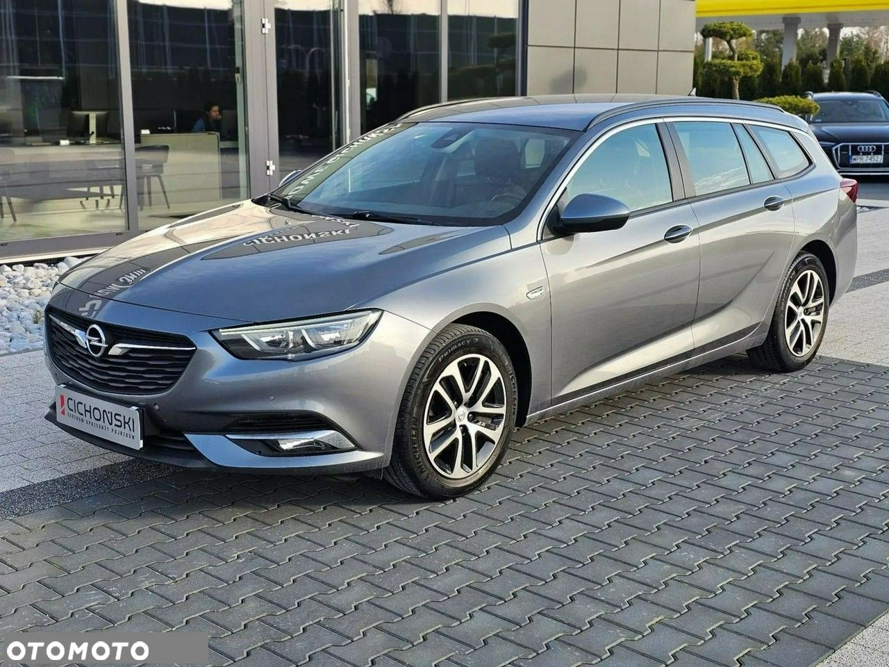 Opel Insignia - 16