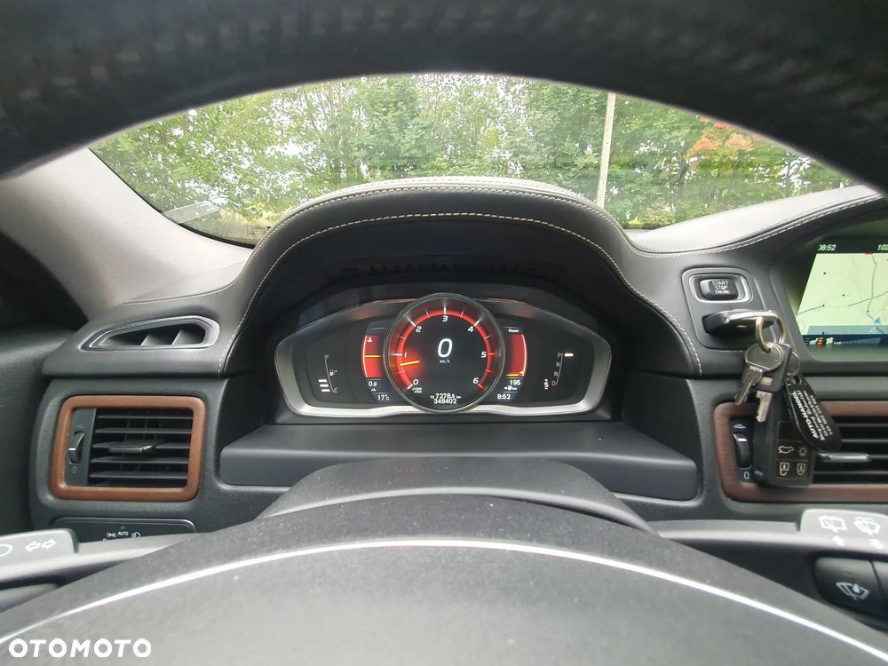 Volvo XC 70 D5 AWD Dynamic Summum - 13