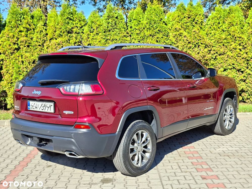 Jeep Cherokee - 11