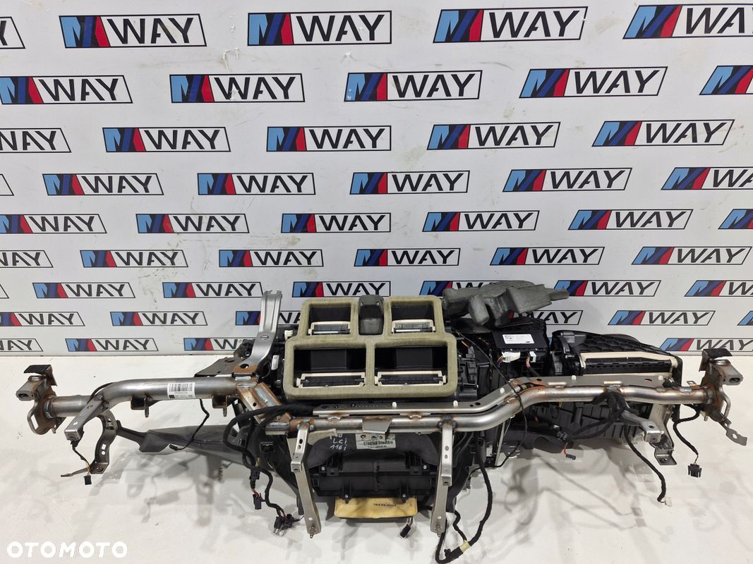 BMW F20 F22 BENZYNA STELAŻ KONSOLI DESKI NAGRZEWNICA EUROPA 9325137 9280219 - 1