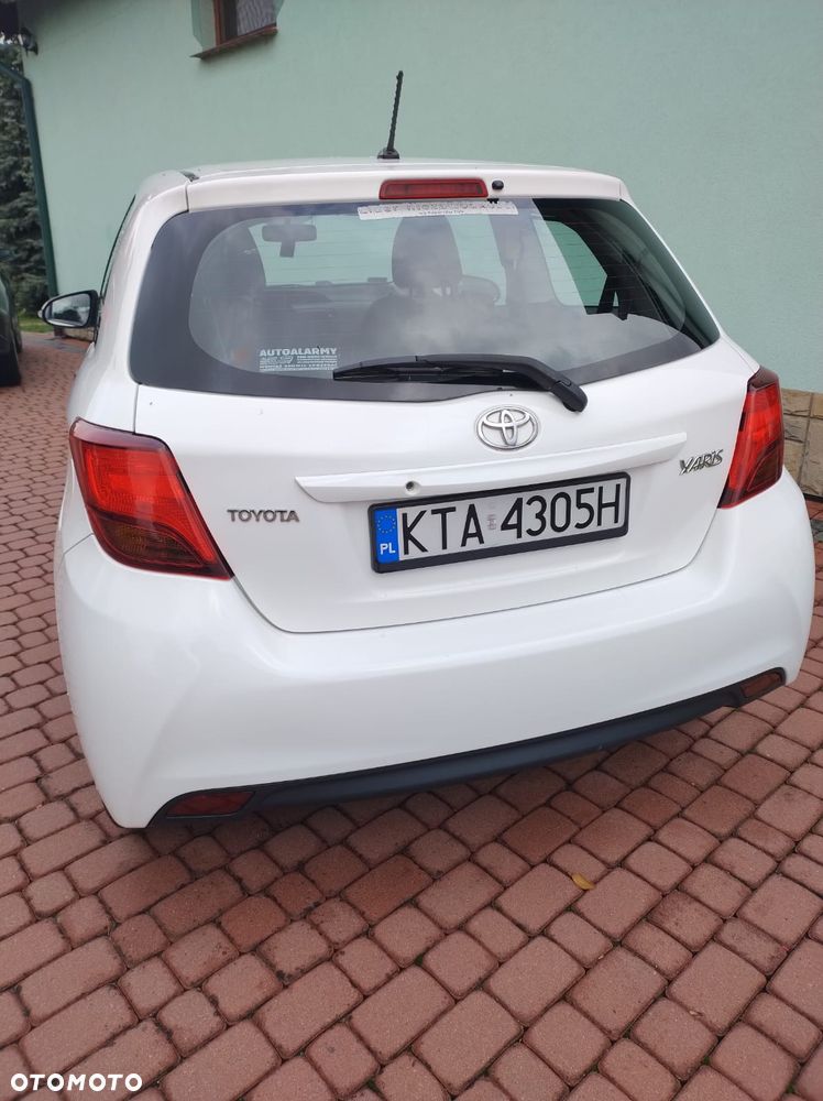 Toyota Yaris - 7