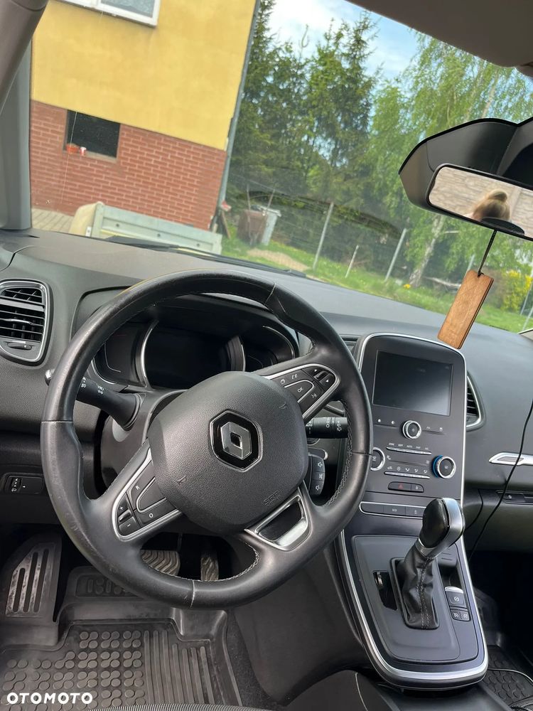 Renault Scenic - 12