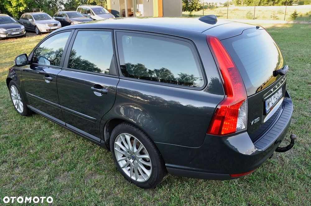 Volvo V50 1.8 Momentum - 4