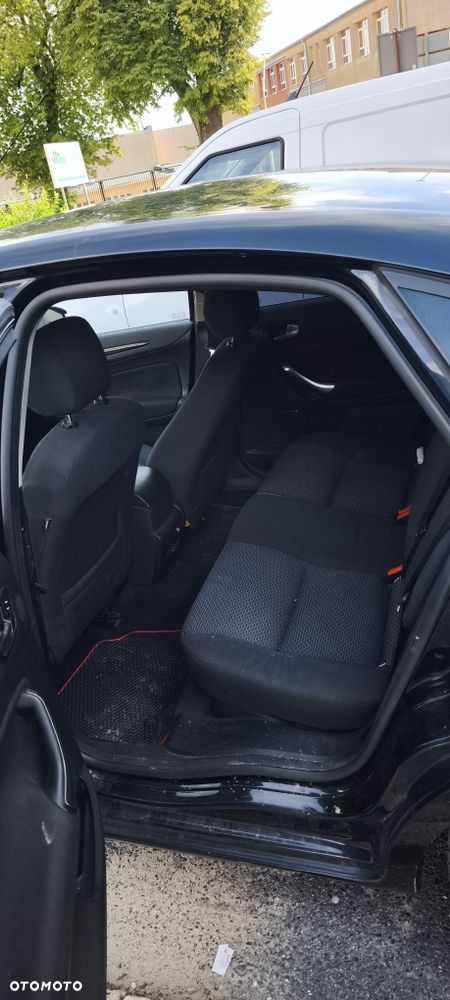 Ford Mondeo - 2