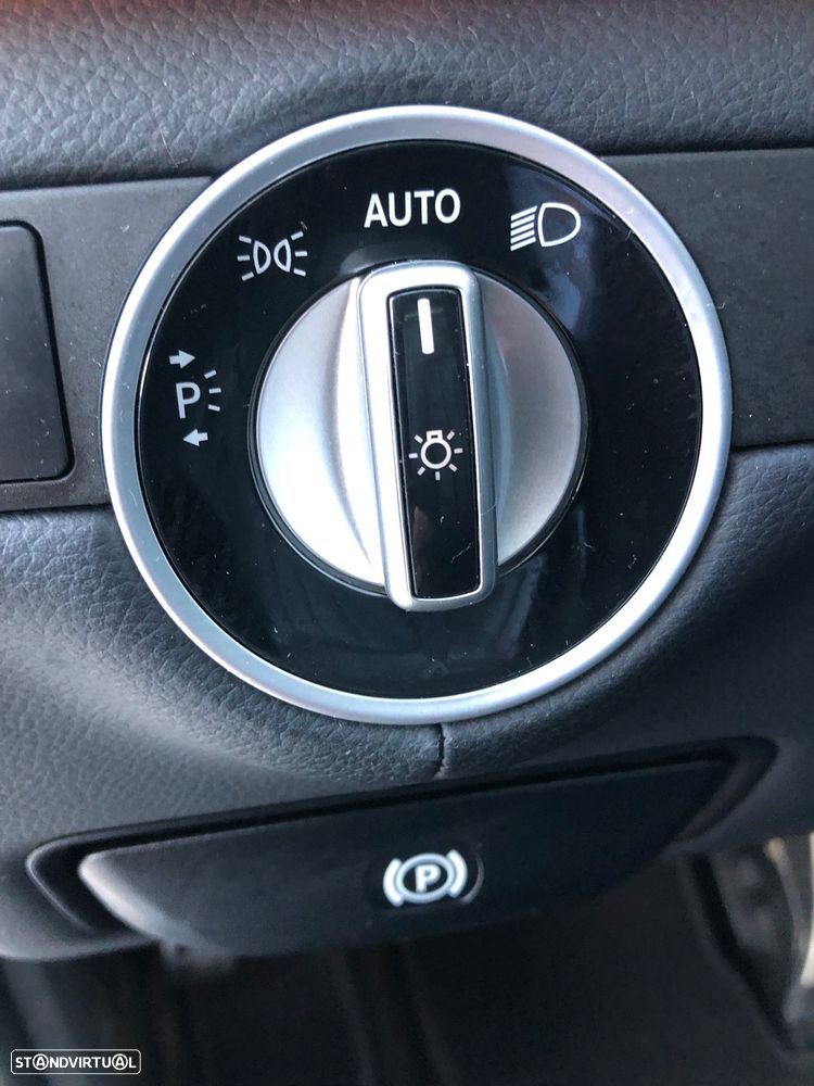 Mercedes-Benz CLS 350 CDi BlueTEC - 38