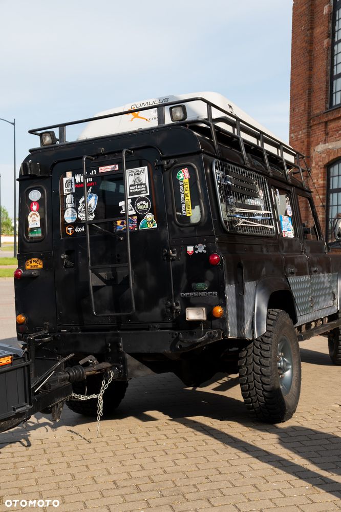 Land Rover Defender - 6