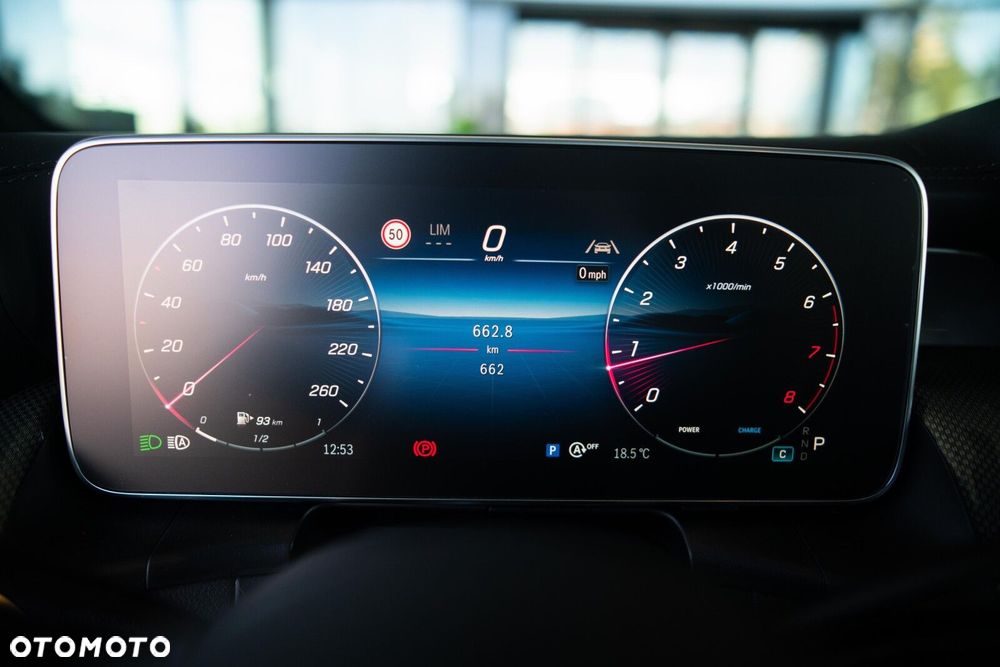 Mercedes-Benz GLC - 9