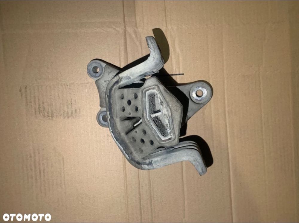 7H0399151 Łapa poduszka skrzyni volkswagen vw t5 - 2