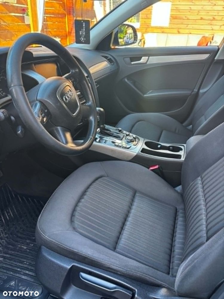 Audi A4 Avant - 27