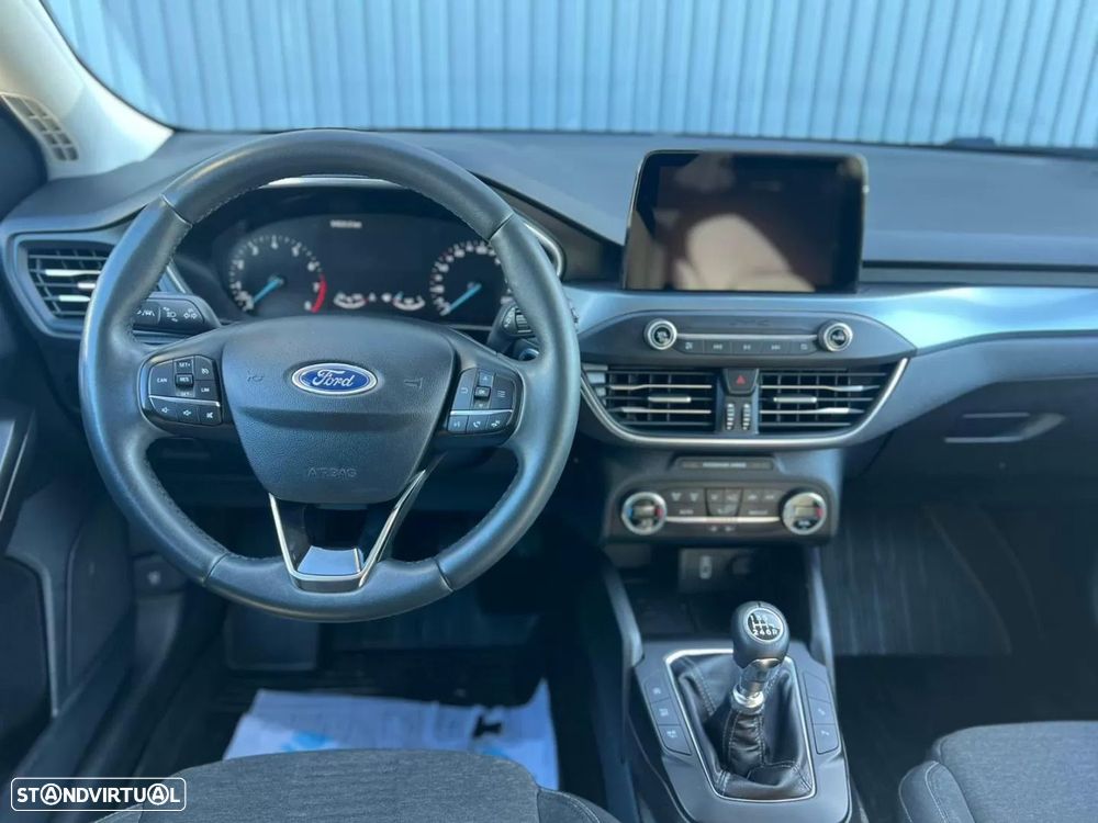 Ford Focus SW 1.0 EcoBoost Active - 8