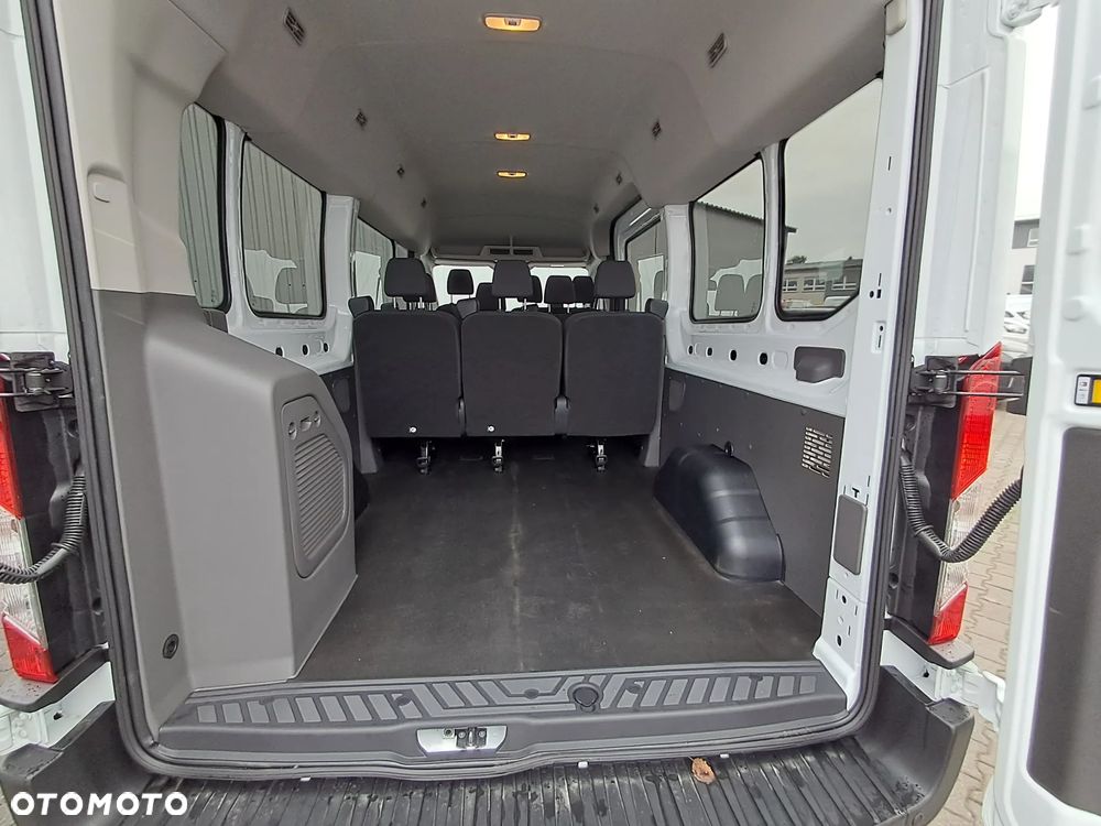 Ford Transit Kombi - 4