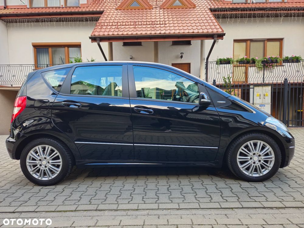 Mercedes-Benz Klasa A 180 CDI Elegance - 36