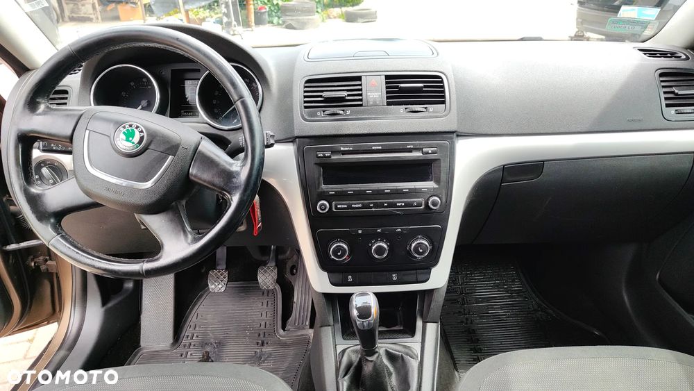 Skoda Yeti 1.2 TSI FAMILY - 9