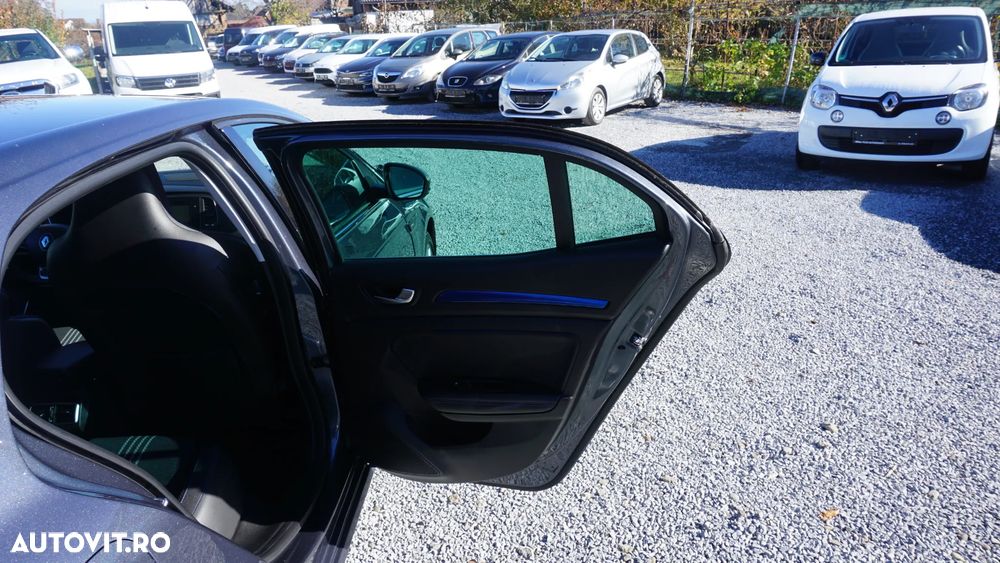 Renault Megane ENERGY TCe 130 GT LINE - 11