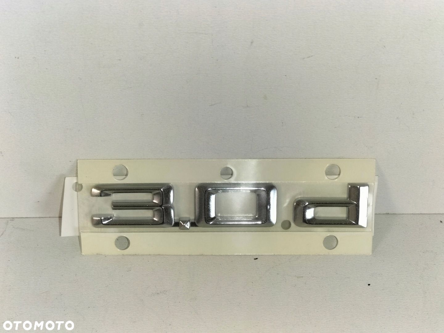 Znaczek emblemat napis klapy tył BMW X3 E83 04- BMW X5 E53 00- - 1