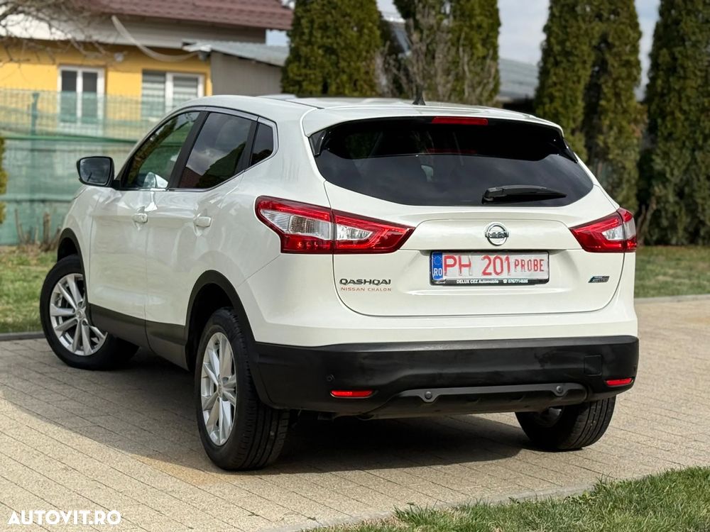 Nissan Qashqai 1.5 DCI N-Connecta - 4