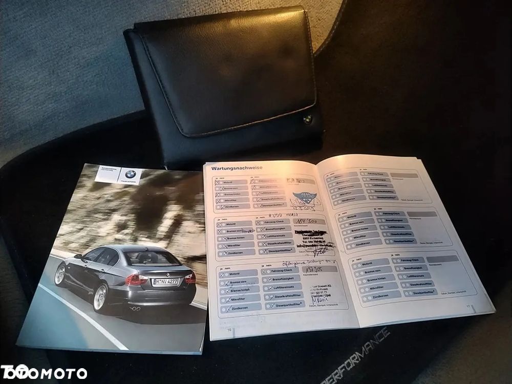 BMW Seria 3 330xi - 33