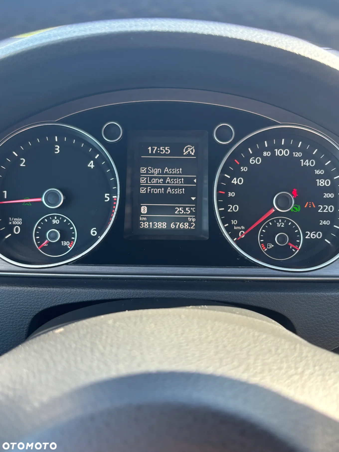 Volkswagen Passat Variant 2.0 TDI DSG BlueMotion Technology Highline - 11
