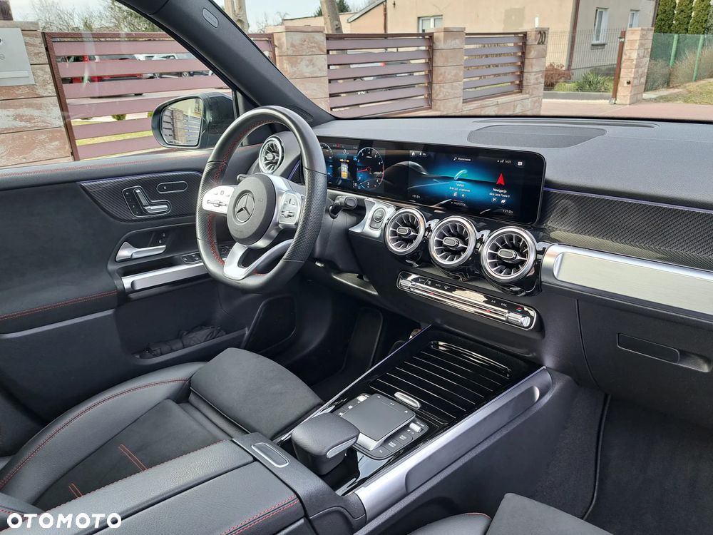 Mercedes-Benz GLB 200 7G-DCT AMG Line - 8