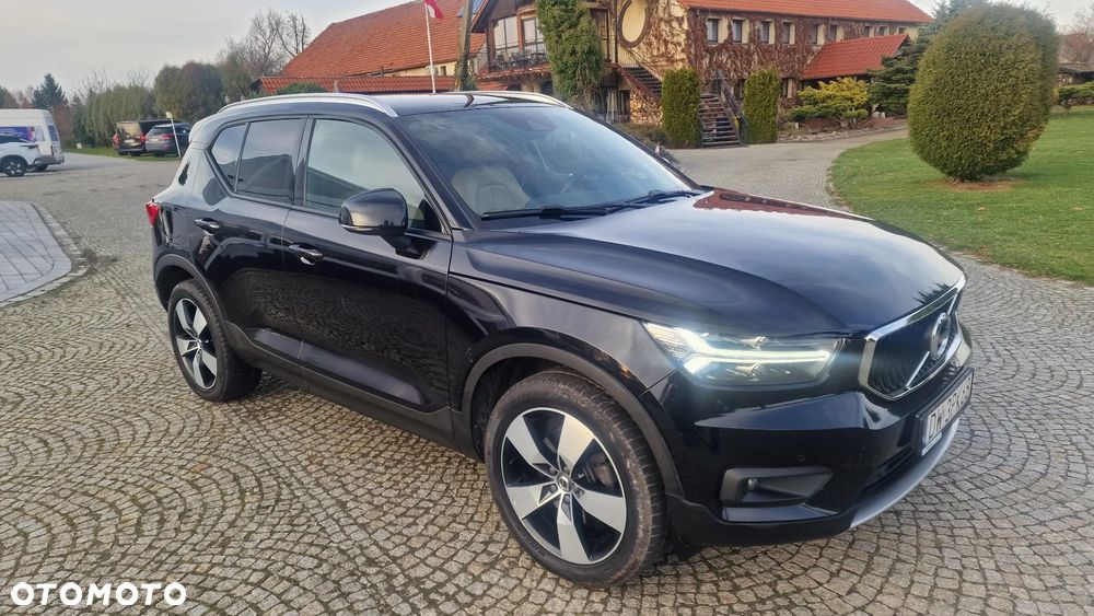 Volvo XC 40 D4 AWD Momentum - 21