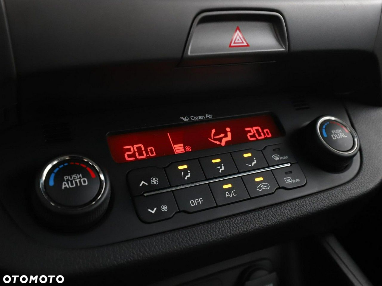 Kia Sportage 1.6 GDI M 2WD - 24