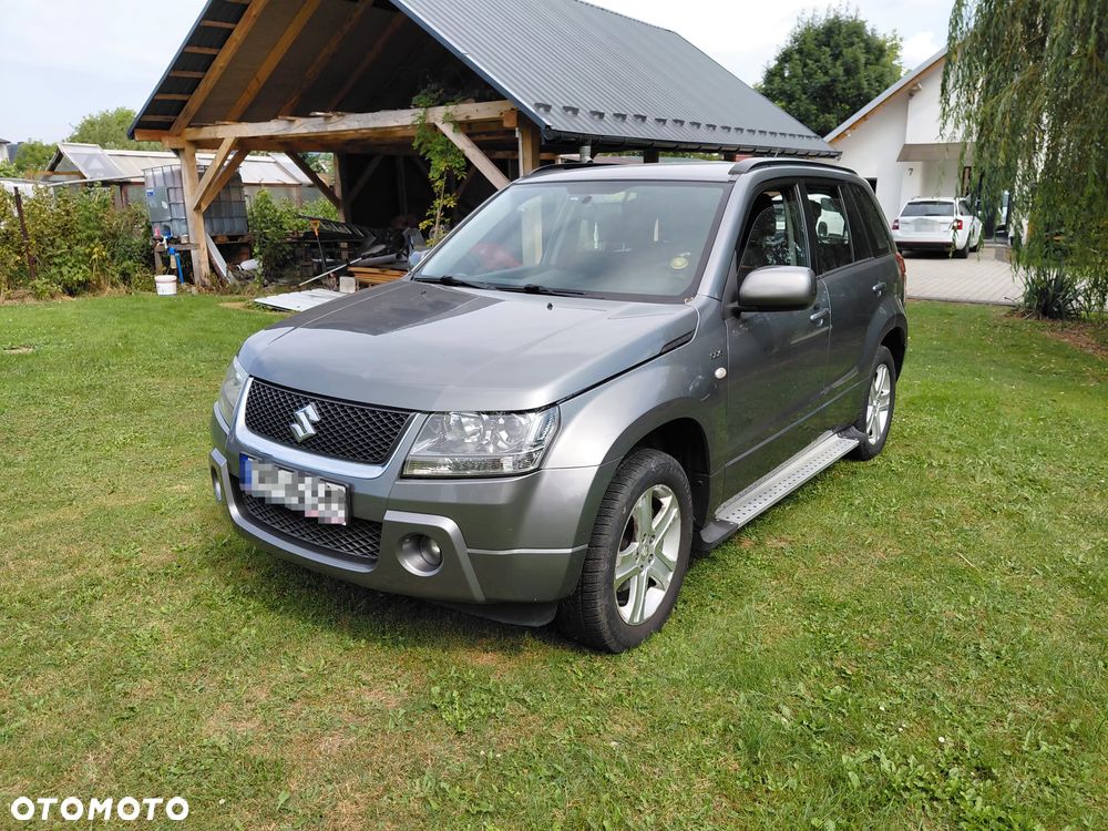 Suzuki Grand Vitara 1.9 DDiS - 2