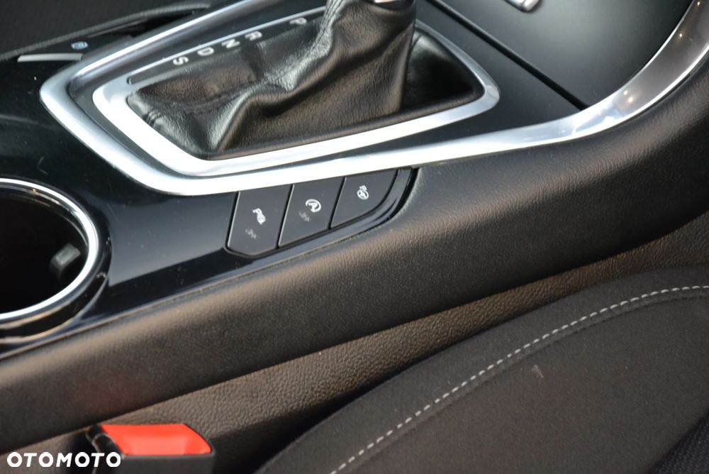 Ford S-Max 2.0 TDCi Titanium - 38