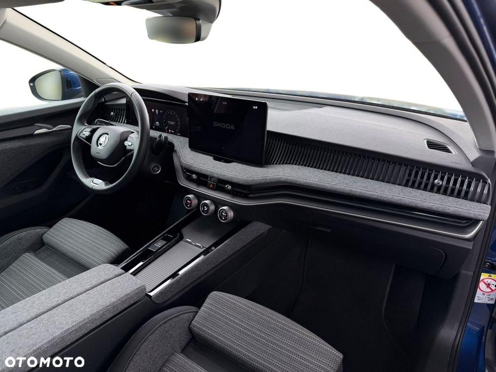Skoda Superb 1.5 TSI mHEV Selection DSG - 17