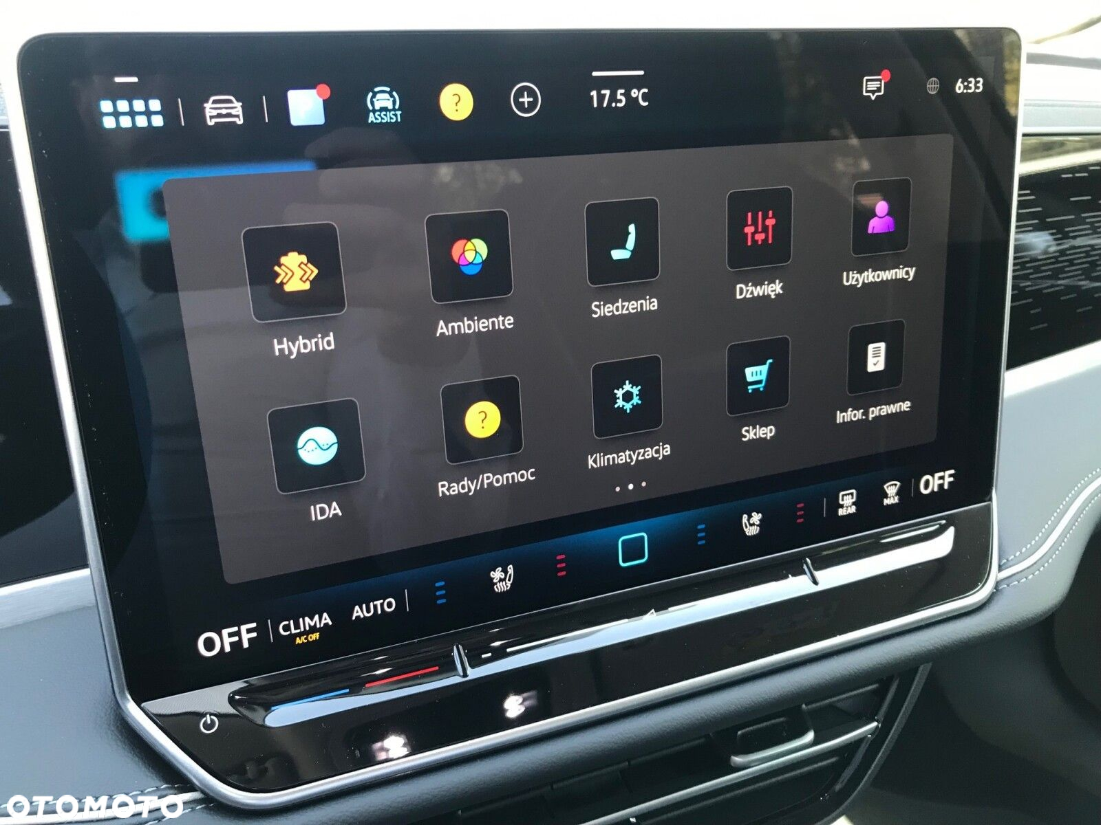 Volkswagen Passat - 13