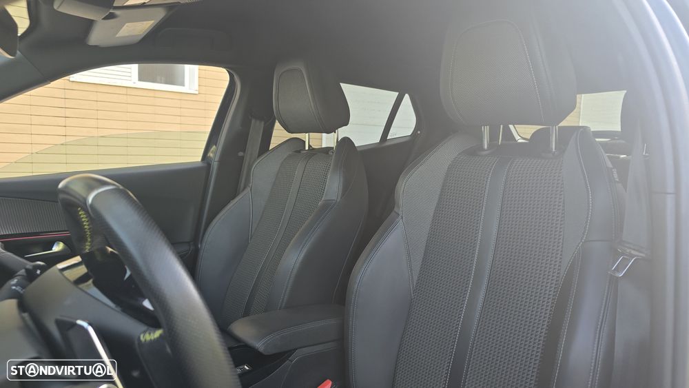 Peugeot 2008 1.2 PureTech GT Line EAT8 - 18