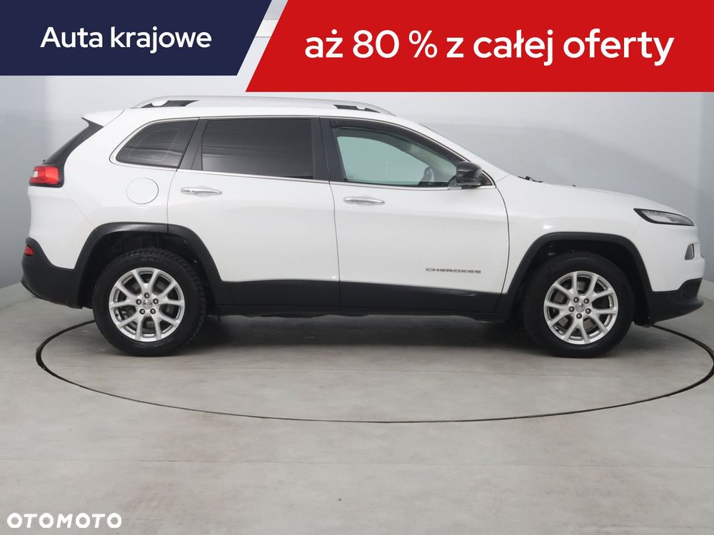 Jeep Cherokee - 8