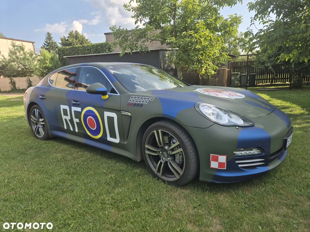 Porsche Panamera 4S - 2
