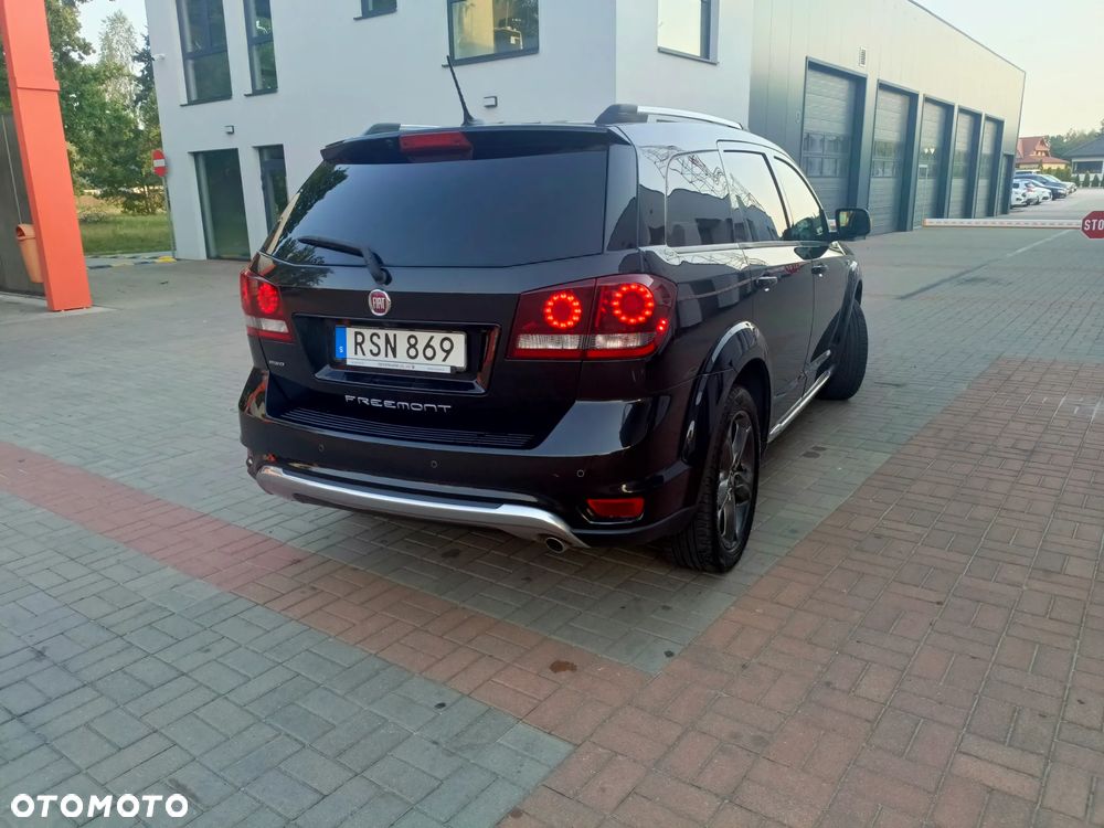 Fiat Freemont 2.0 Multijet 16V DPF Automatik Allrad Black Code - 10