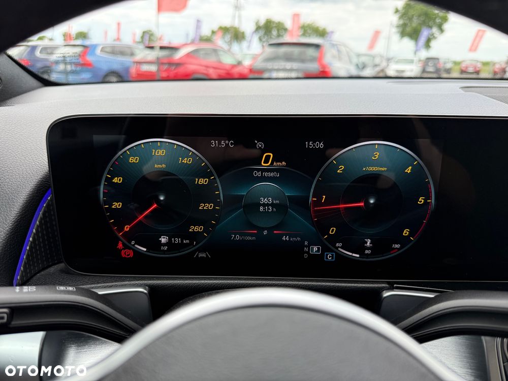 Mercedes-Benz GLB 200 d 4-Matic Progressive 8G-DCT - 33