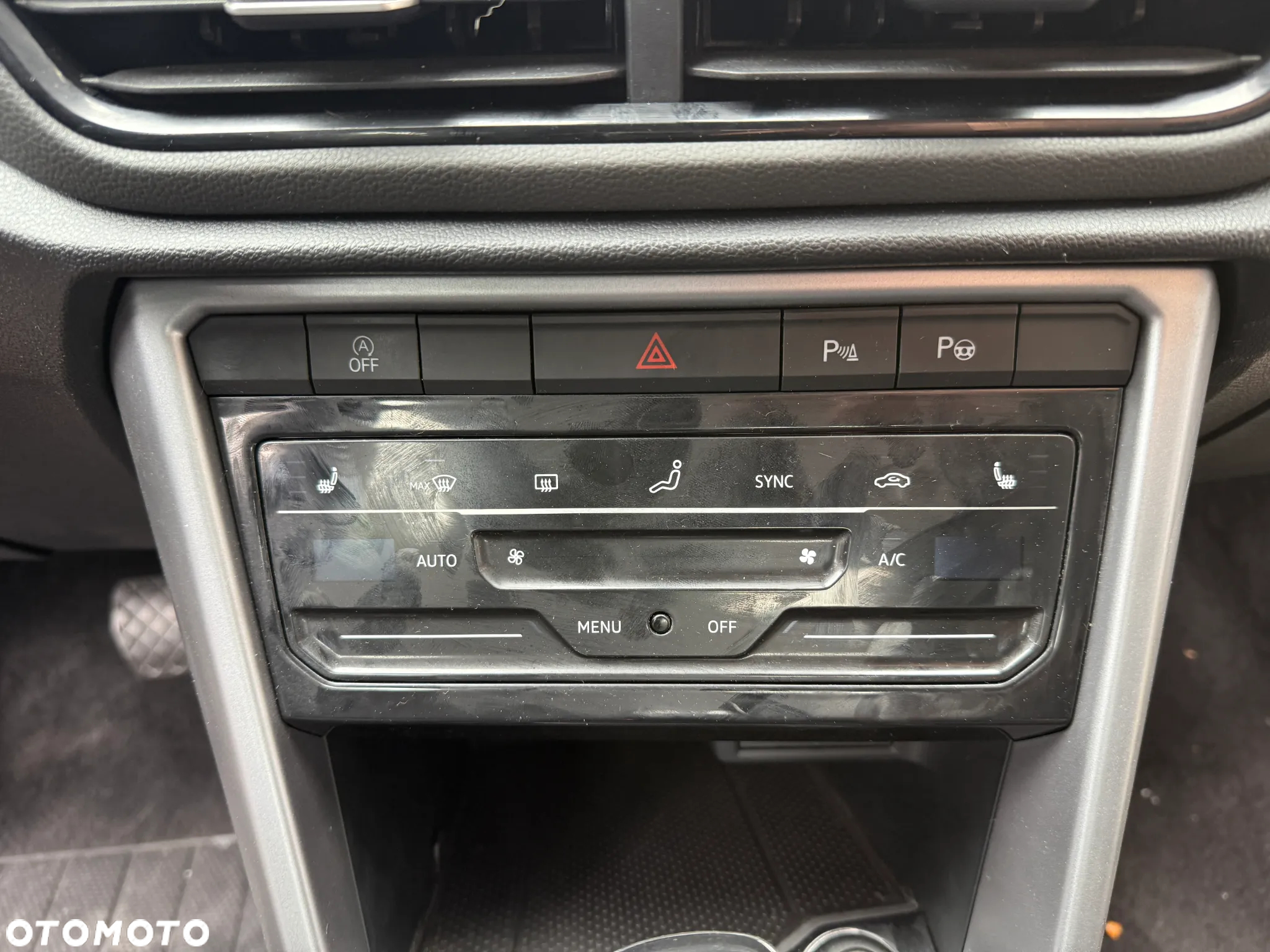 Volkswagen T-Roc 1.5 TSI Life DSG - 10