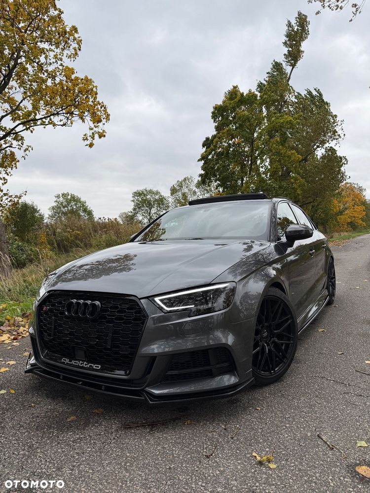 Audi S3 - 1