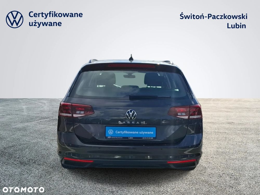 Volkswagen Passat Variant 2.0 TDI EVO Business DSG - 4
