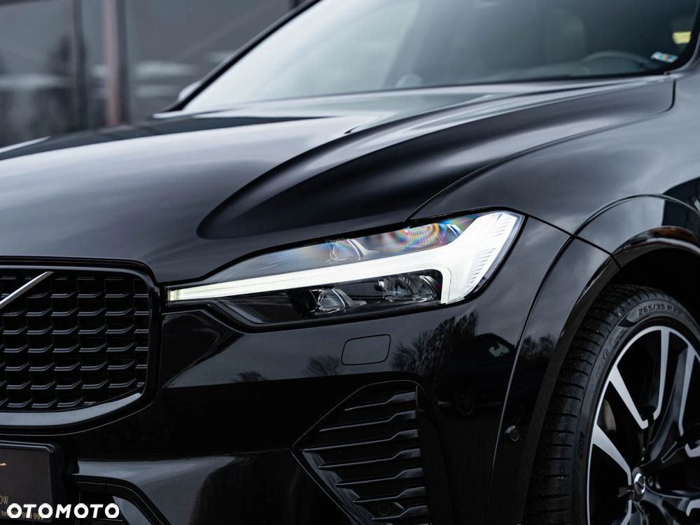 Volvo XC 60 B4 D AWD Plus Dark - 16