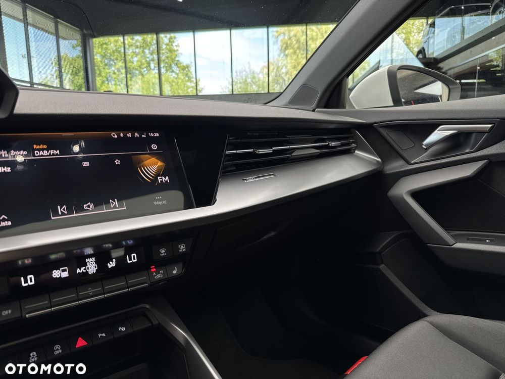 Audi A3 Limousine 35 TFSI mHEV Advanced S tronic - 30