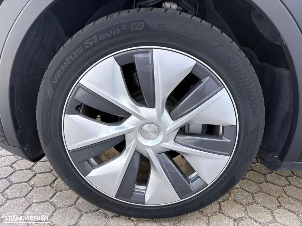 Tesla Model Y Long Range Tração Integral - 12