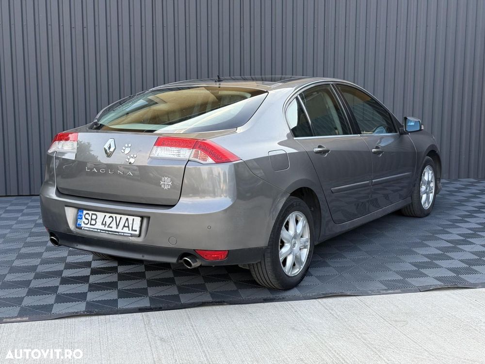 Renault Laguna - 4
