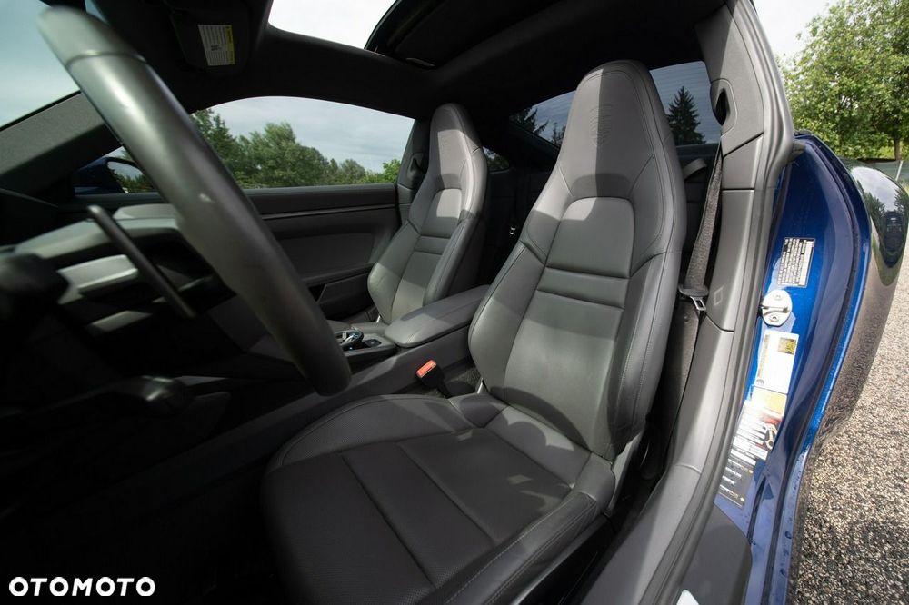 Porsche 911 Carrera PDK - 20
