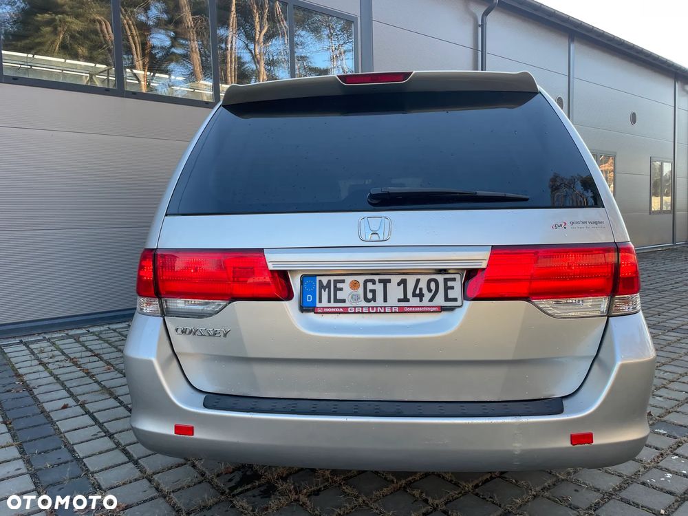 Honda Odyssey 3.5 LX - 23
