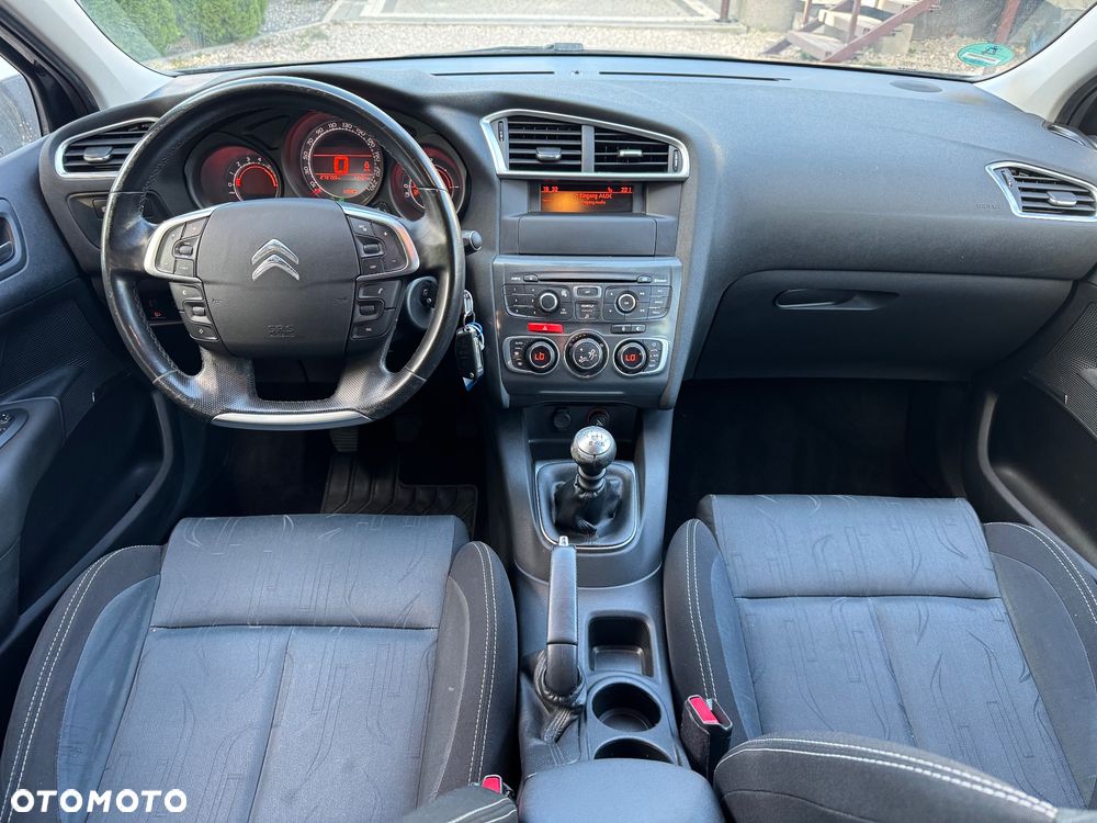 Citroën C4 HDi 115 Exclusive - 11