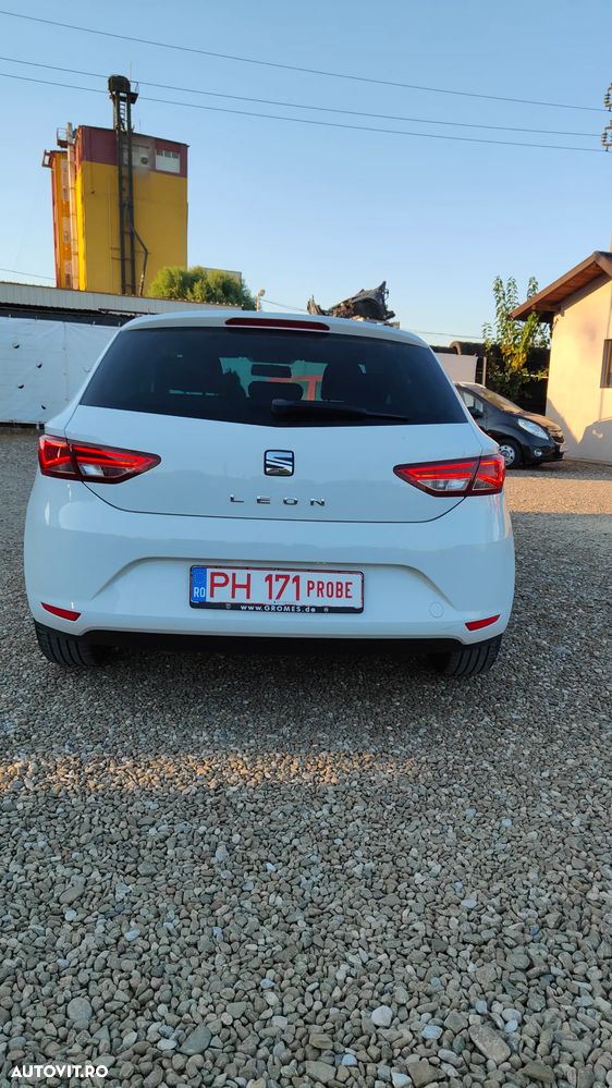 Volkswagen Golf 1.2 TSI Style - 4